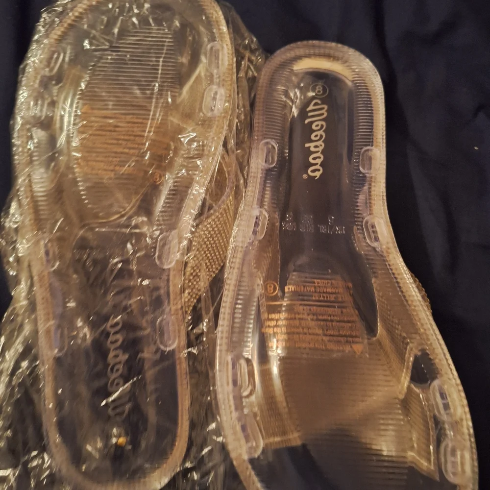 Sandals - Picture 4 of 5